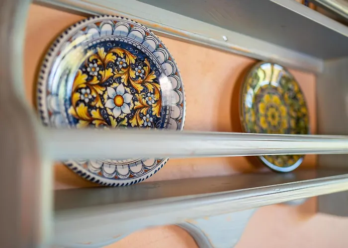 Chaihoutes Stone House And Into Olive Farm In Zia Feriegård *