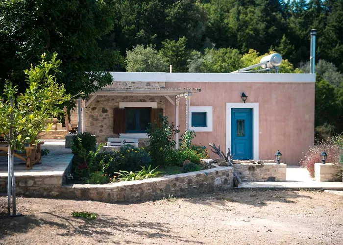 팜스테이 Chaihoutes Stone House And Into Olive Farm In Zia *