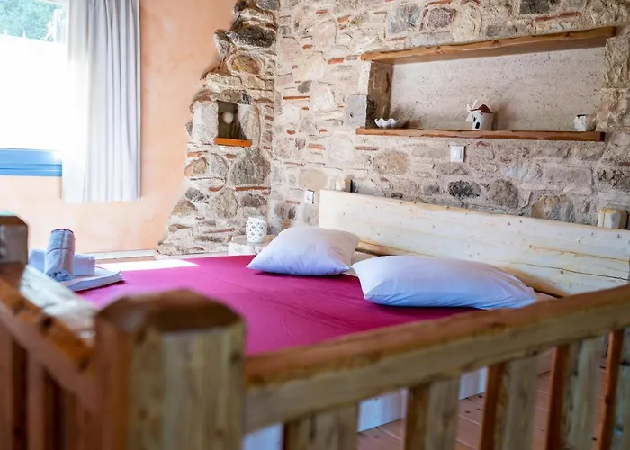 Chaihoutes Stone House And Into Olive Farm In Zia *