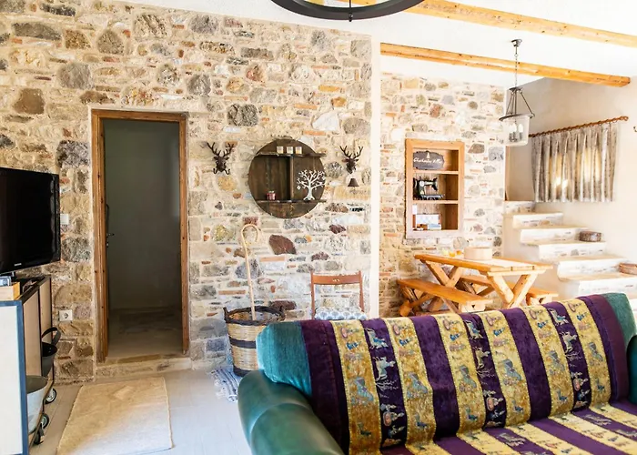 Chaihoutes Stone House And Into Olive Farm In Zia *