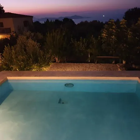 Chaihoutes Stone House Into Olive Farm In Zia Farm stay Agios Dimitrios (Kos)