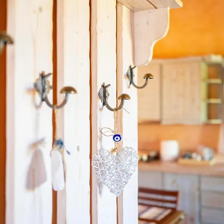 Chaihoutes Stone House And Into Olive Farm In Zia Alojamento de Turismo Rural Agios Dimitrios (Kos)